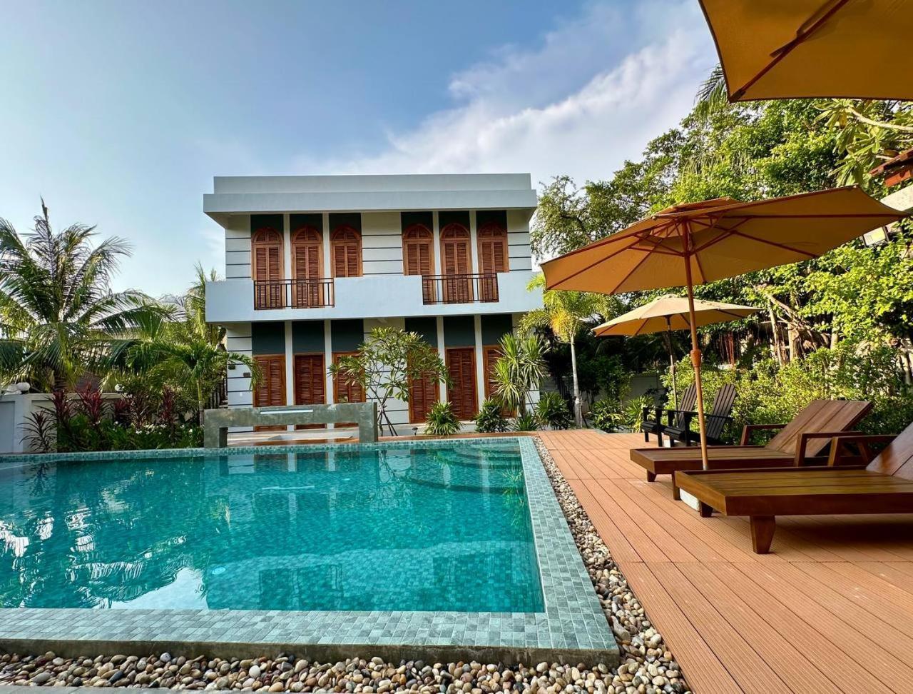 The R&B Boutique Hotel Kampot Buitenkant foto